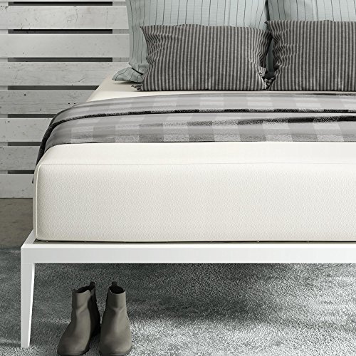Signature Sleep Memoir 12" High-Density, Responsive Memory Foam Mattress - Bed-in-a-Box, Queen White